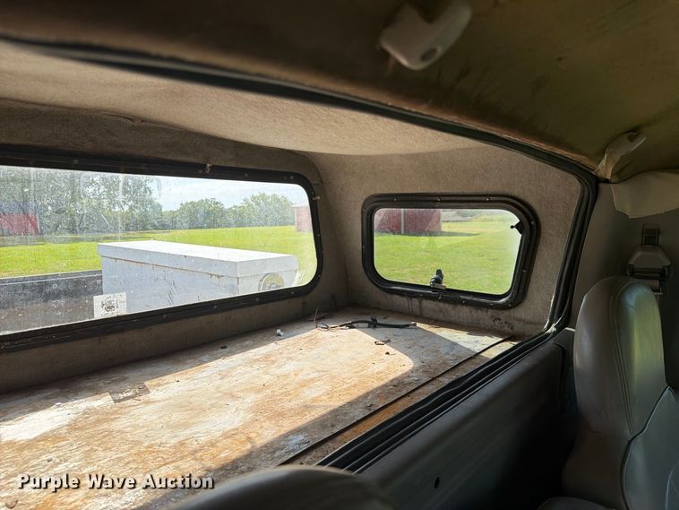 image for item EX4134 1998 Ford F-250 pickup truck