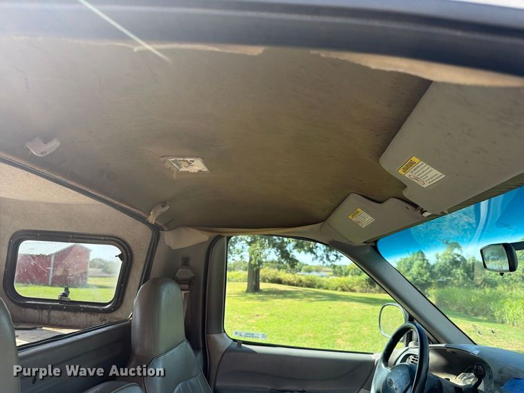 image for item EX4134 1998 Ford F-250 pickup truck