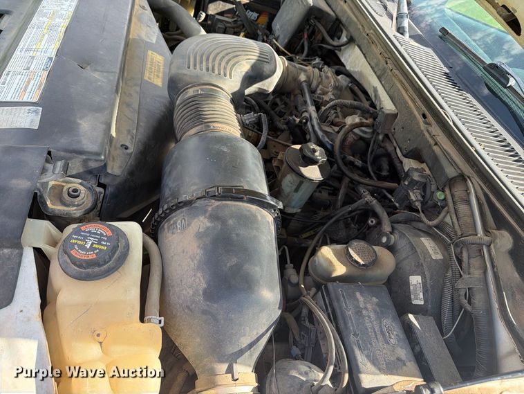 image for item EX4134 1998 Ford F-250 pickup truck