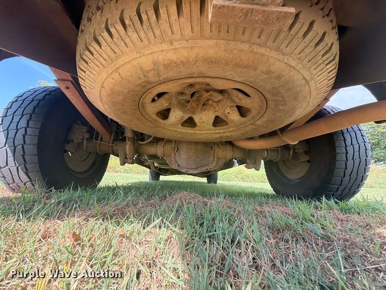image for item EX4134 1998 Ford F-250 pickup truck
