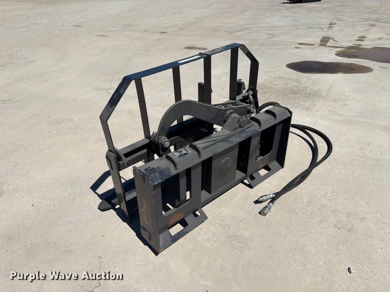 image for item EX4200 2025 Arteer RPT-42L skid steer forks