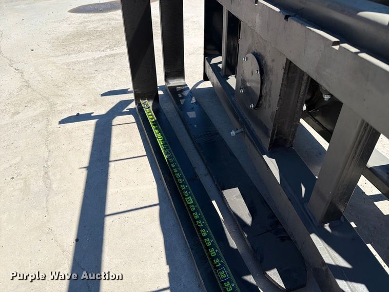 image for item EX4200 2025 Arteer RPT-42L skid steer forks