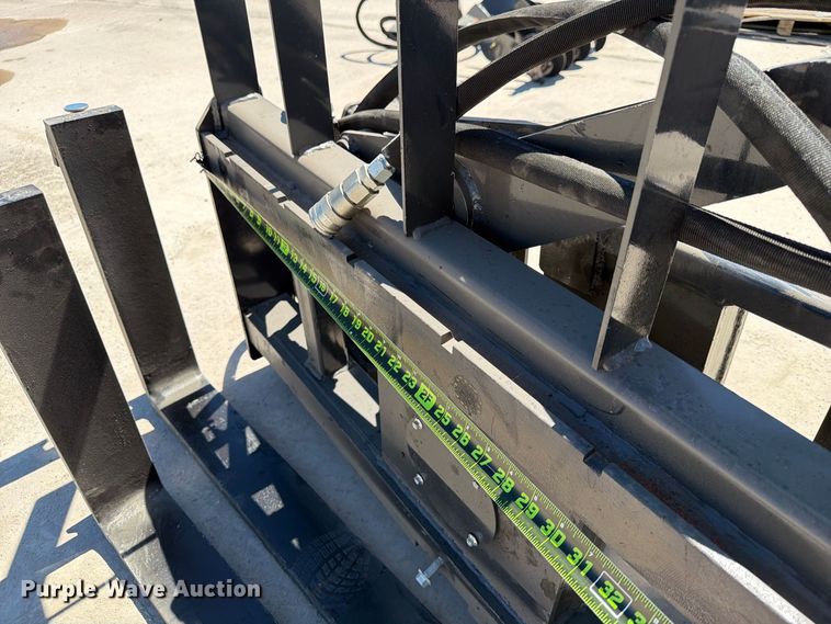 image for item EX4200 2025 Arteer RPT-42L skid steer forks