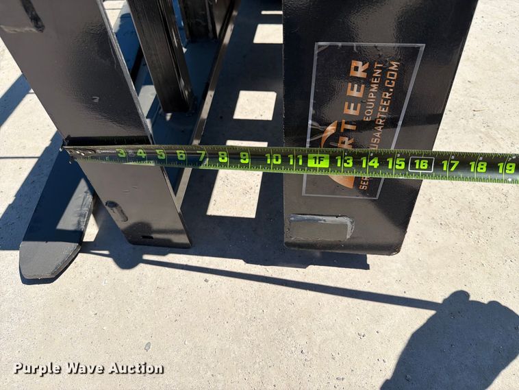 image for item EX4200 2025 Arteer RPT-42L skid steer forks