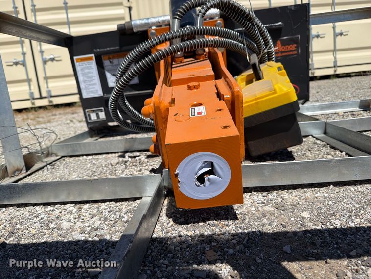 image for item EX4223 2025 LandHonor SHB-11-53D skid steer breaker