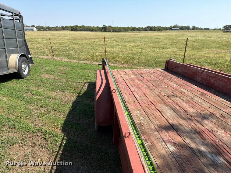 image for item EX4288 Utility trailer