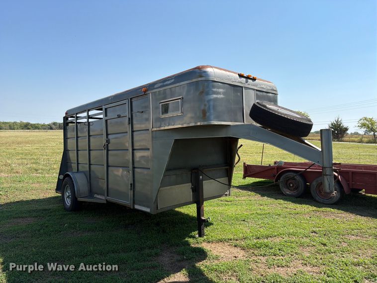 image for item EX4289 Livestock trailer