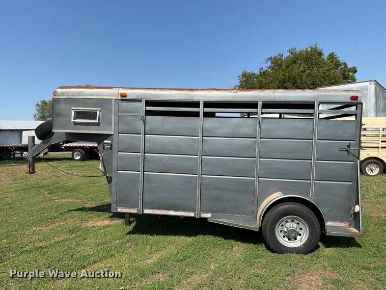 image for item EX4289 Livestock trailer