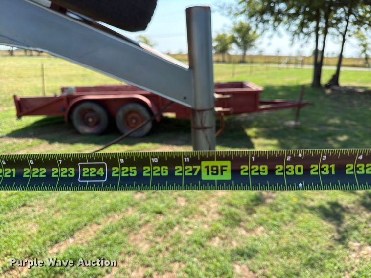 image for item EX4289 Livestock trailer