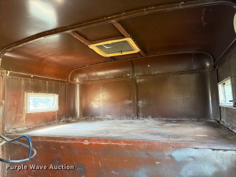 image for item EX4289 Livestock trailer