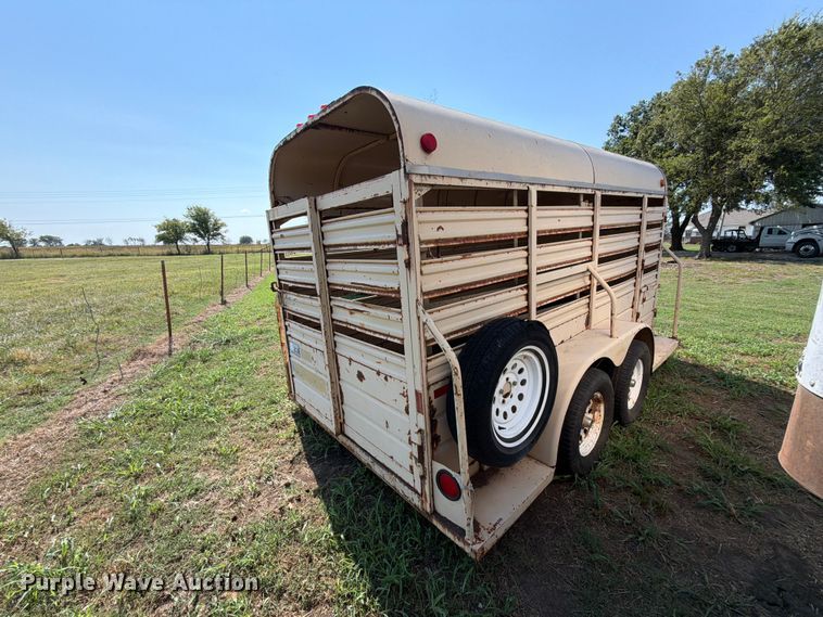 image for item EX4290 1993 Trailer Manufacturers  livestock trailer