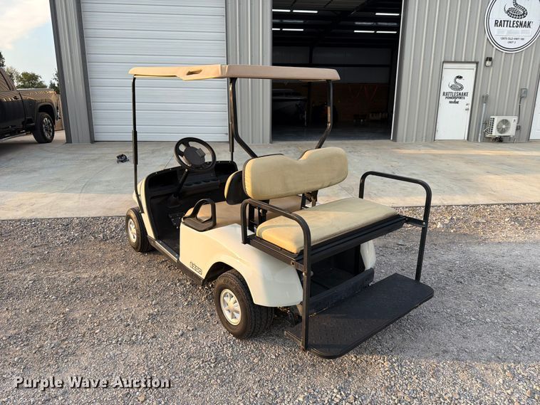 image for item EX4330 2013 E-Z-GO TXTE golf cart