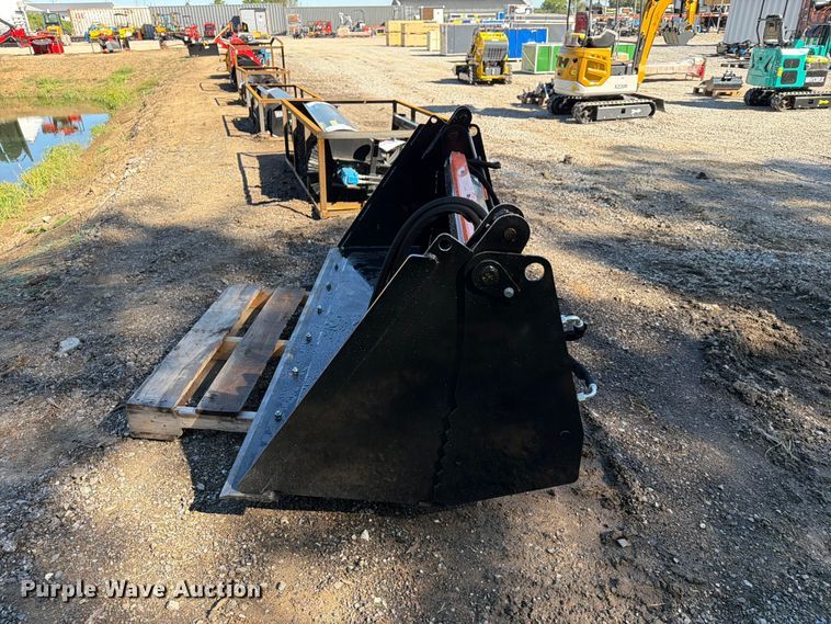 image for item EX4351 2026 Wolverine CB72 skid steer 4-in-1 bucket