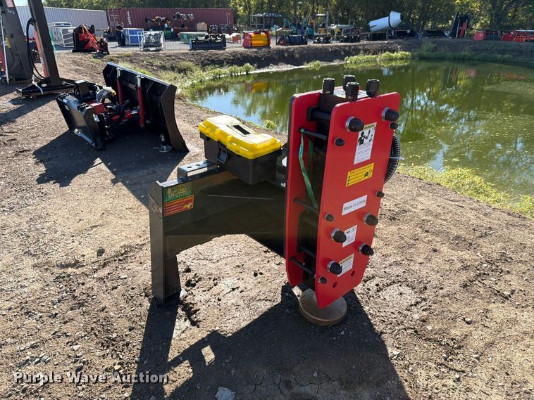 image for item EX4367 Raytree RMPP680 skid steer post pounder