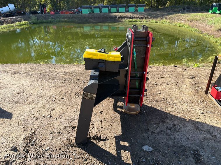 image for item EX4367 Raytree RMPP680 skid steer post pounder