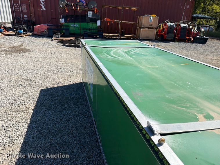 image for item EX4377 Suihe MC364004P shipping container roof kit