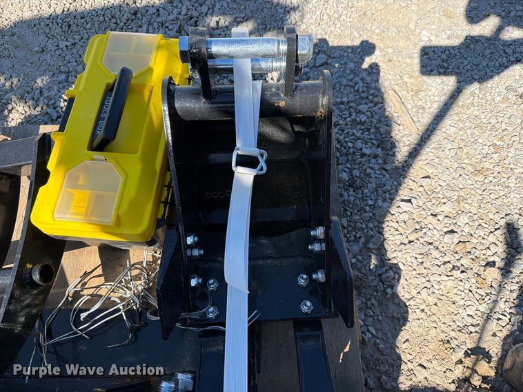 image for item EX4381 CFG Industrial XZ20R mini excavator