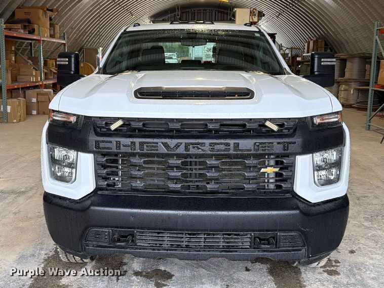 image for item EX4604 2022 Chevrolet Silverado 2500HD Ext. Cab utility bed pickup truck