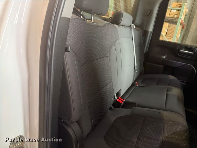 image for item EX4604 2022 Chevrolet Silverado 2500HD Ext. Cab utility bed pickup truck