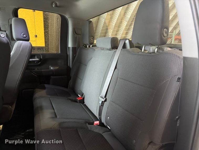 image for item EX4604 2022 Chevrolet Silverado 2500HD Ext. Cab utility bed pickup truck
