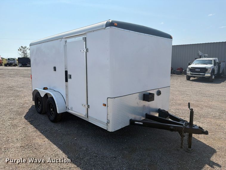 image for item FB5037 2004 Wells Cargo CW1322-102 enclosed cargo trailer