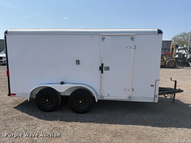 image for item FB5037 2004 Wells Cargo CW1322-102 enclosed cargo trailer