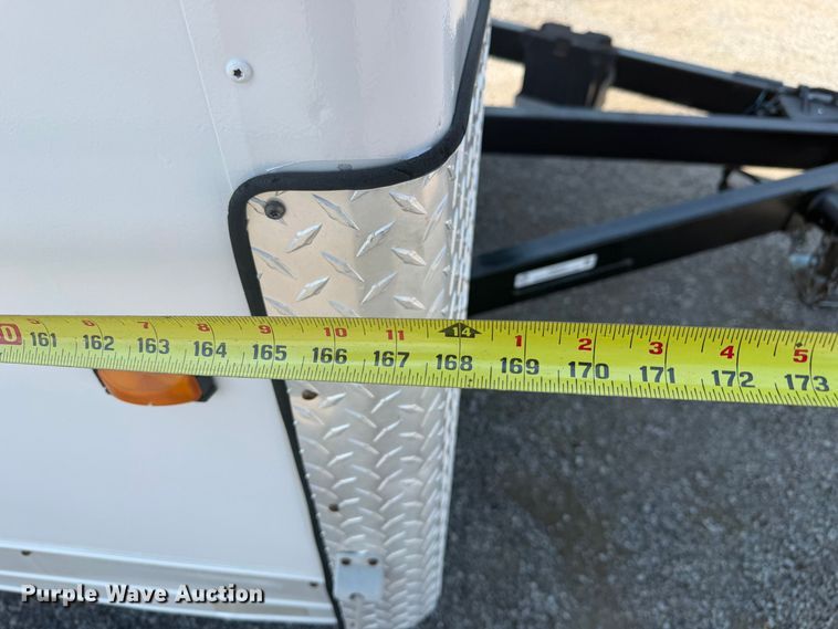 image for item FB5037 2004 Wells Cargo CW1322-102 enclosed cargo trailer