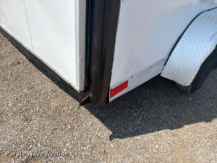 image for item FB5037 2004 Wells Cargo CW1322-102 enclosed cargo trailer