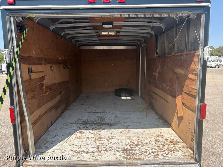 image for item FB5037 2004 Wells Cargo CW1322-102 enclosed cargo trailer