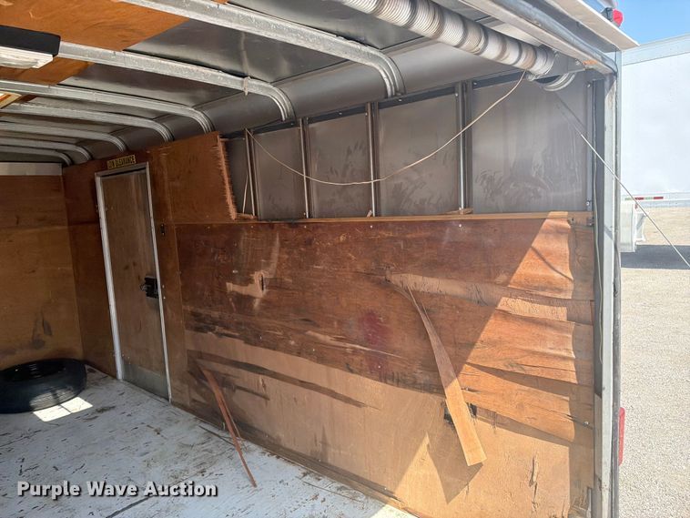 image for item FB5037 2004 Wells Cargo CW1322-102 enclosed cargo trailer