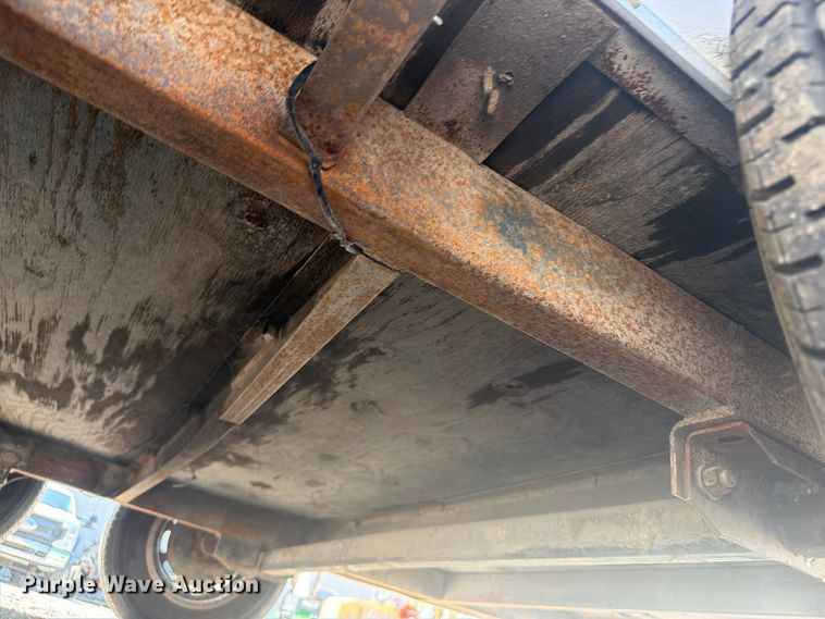 image for item FB5037 2004 Wells Cargo CW1322-102 enclosed cargo trailer