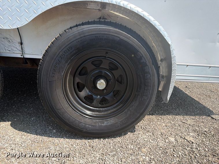 image for item FB5037 2004 Wells Cargo CW1322-102 enclosed cargo trailer