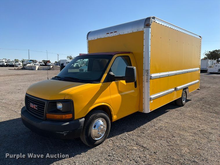 image for item FB5111 2012 GMC Savana 3500 box truck