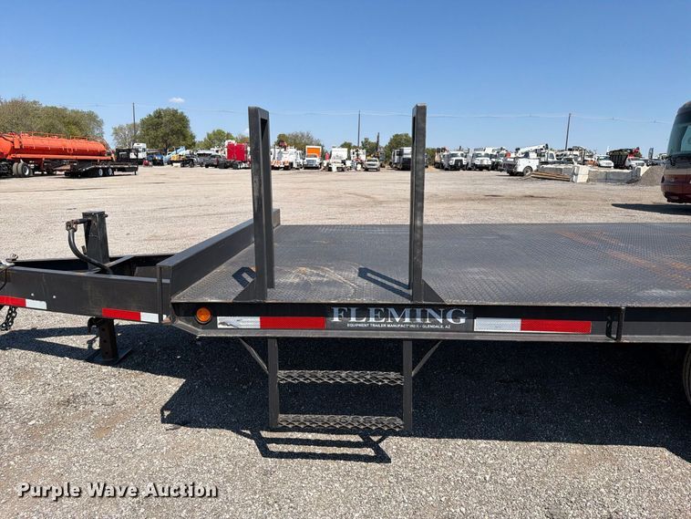 image for item FB5139 2010 Fleming Trailers TD820-10 flatbed trailer