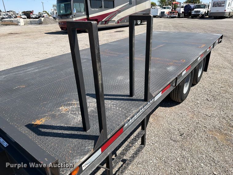 image for item FB5139 2010 Fleming Trailers TD820-10 flatbed trailer
