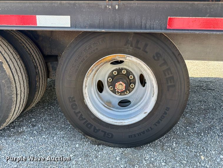 image for item FB5139 2010 Fleming Trailers TD820-10 flatbed trailer