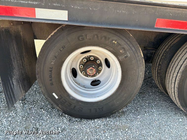 image for item FB5139 2010 Fleming Trailers TD820-10 flatbed trailer