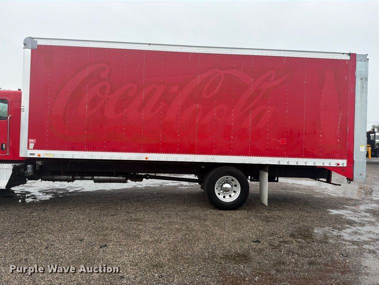 image for item FB5143 2012 Kenworth T370 box truck
