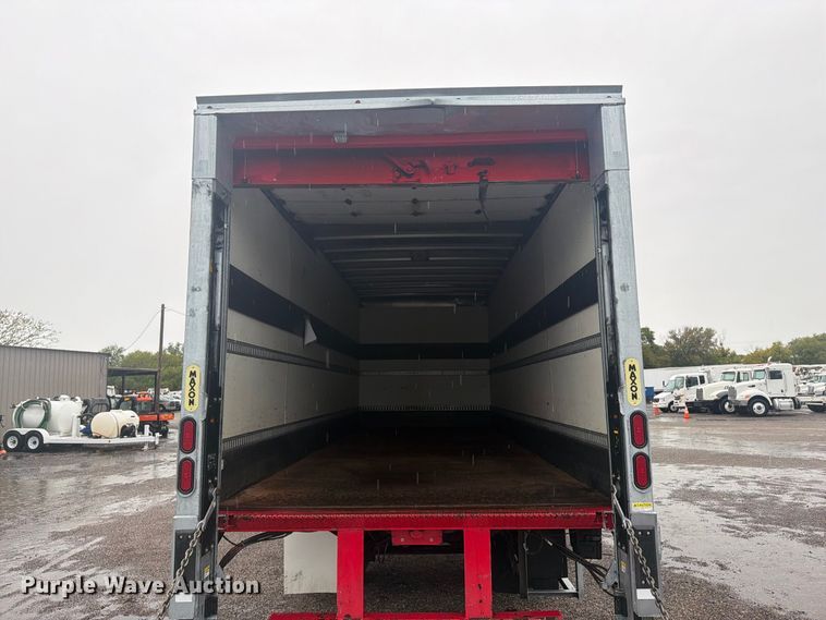 image for item FB5143 2012 Kenworth T370 box truck