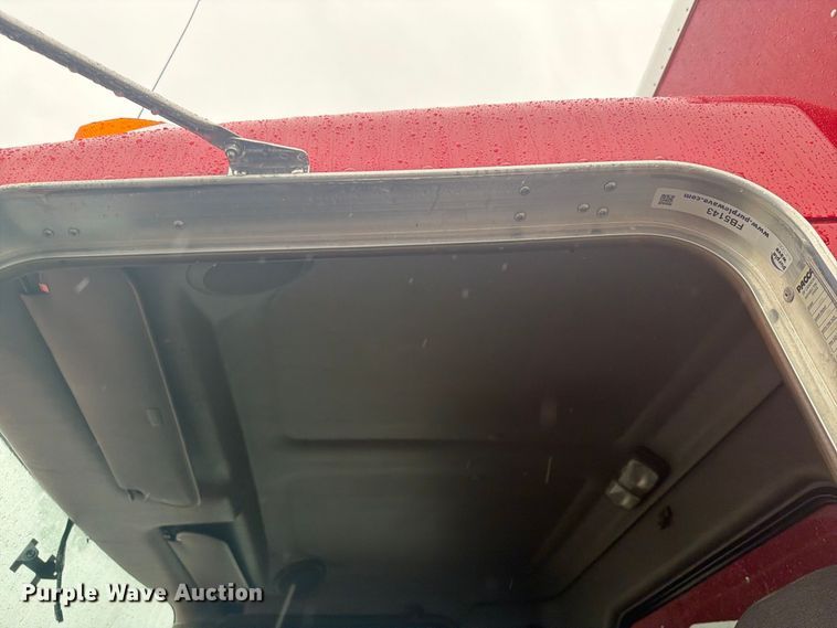 image for item FB5143 2012 Kenworth T370 box truck