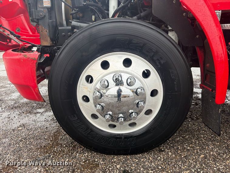image for item FB5143 2012 Kenworth T370 box truck