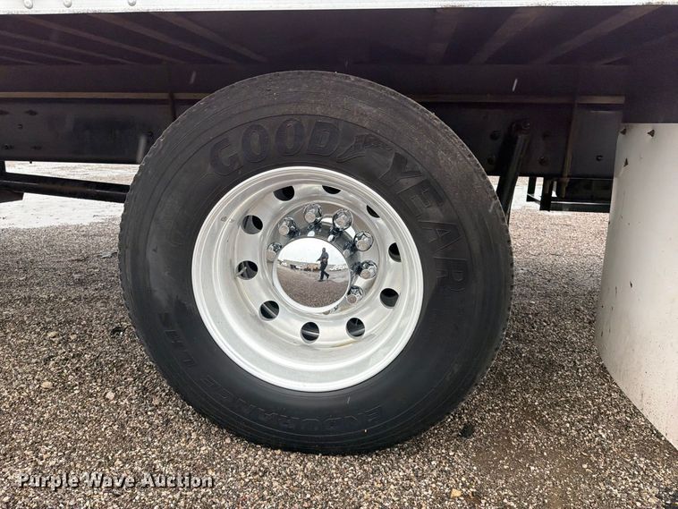 image for item FB5143 2012 Kenworth T370 box truck