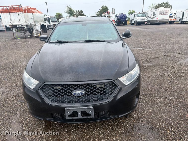 image for item FB5145 2016 Ford Taurus Police Interceptor 