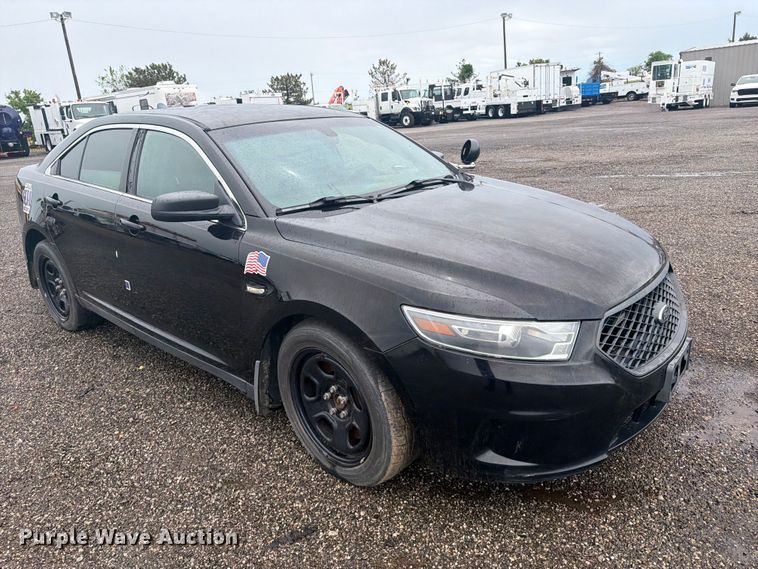 image for item FB5145 2016 Ford Taurus Police Interceptor 