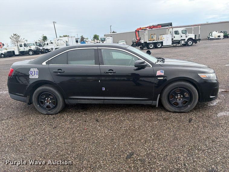 image for item FB5145 2016 Ford Taurus Police Interceptor 