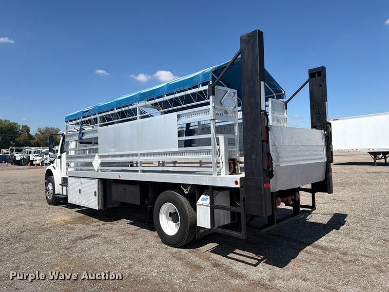 image for item FB5152 2015 Freightliner Business Class M2 flatbed truck