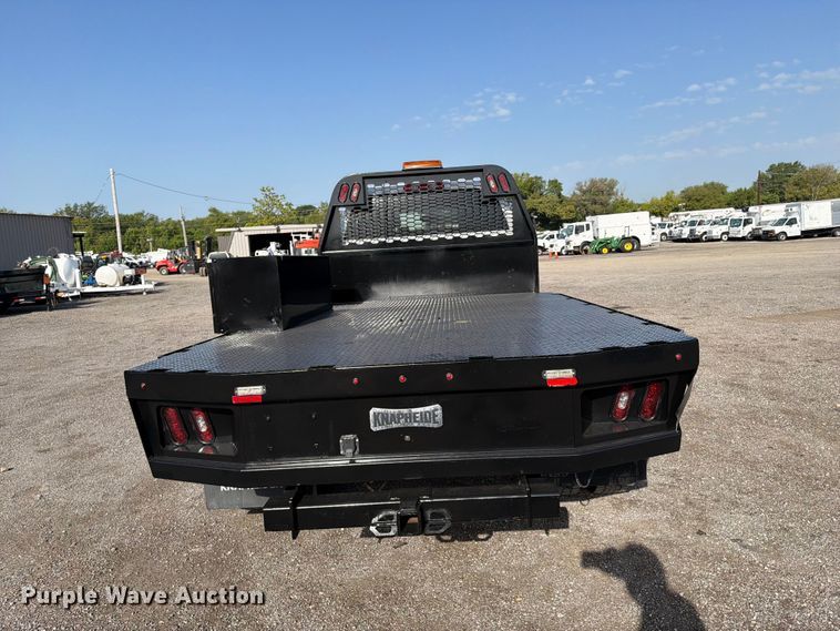 image for item FB5155 2022 Chevrolet Silverado 6500HD Crew Cab flatbed truck