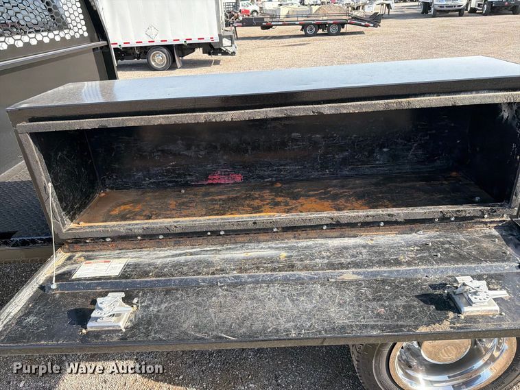 image for item FB5155 2022 Chevrolet Silverado 6500HD Crew Cab flatbed truck
