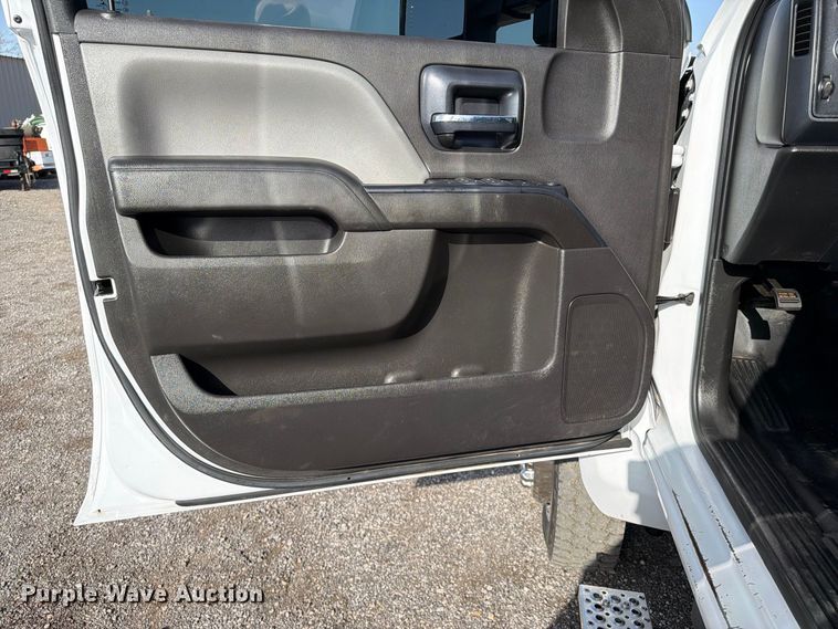 image for item FB5155 2022 Chevrolet Silverado 6500HD Crew Cab flatbed truck