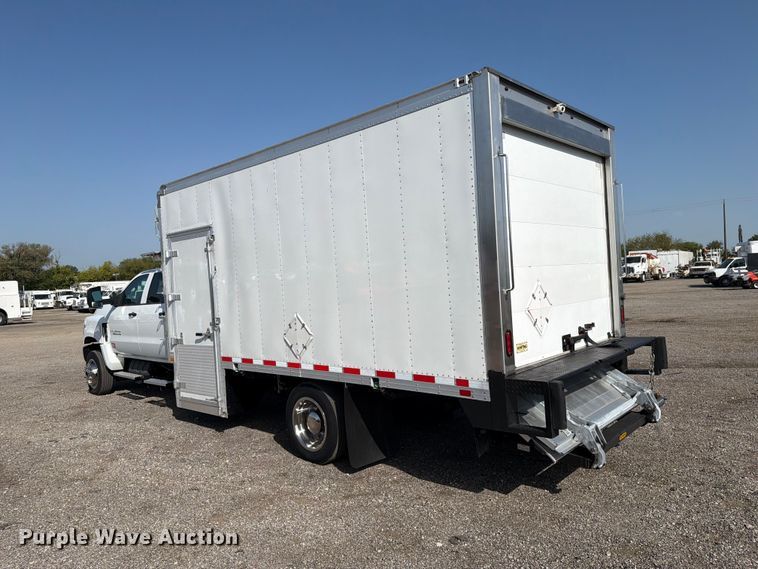 image for item FB5156 2020 Chevrolet Silverado 6500 HD crew cab refrigerated delivery truck